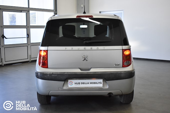 PEUGEOT 1.4 HDi Happy